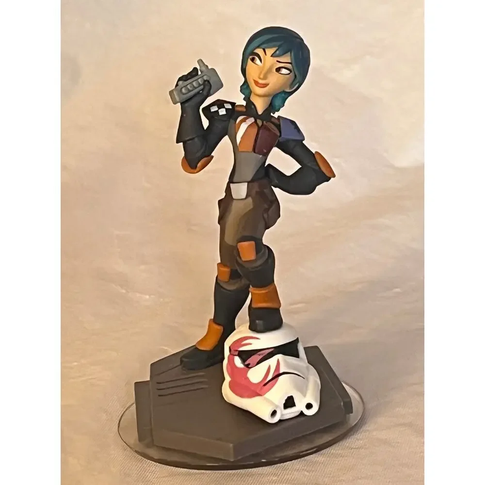 Disney Infinity 3.0 Mix Lot of  5 Star Wars / Sabine Wren Darth Vader Skywalker